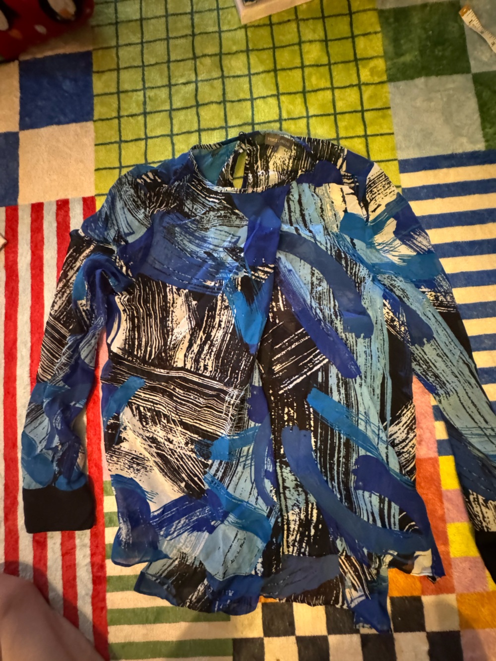 Vince Camuto Blue & Black Abstract Brushstroke Blouse